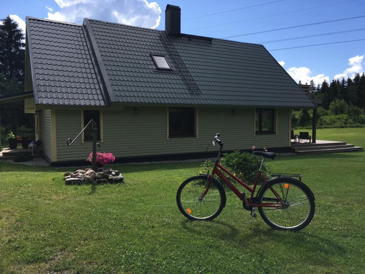 Kaeaenu Puhkemaja Villa Rakvere Exteriör bild