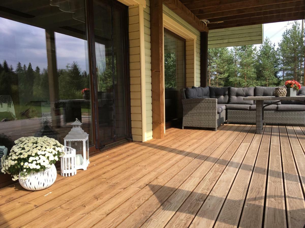 Kaeaenu Puhkemaja Villa Rakvere Exteriör bild